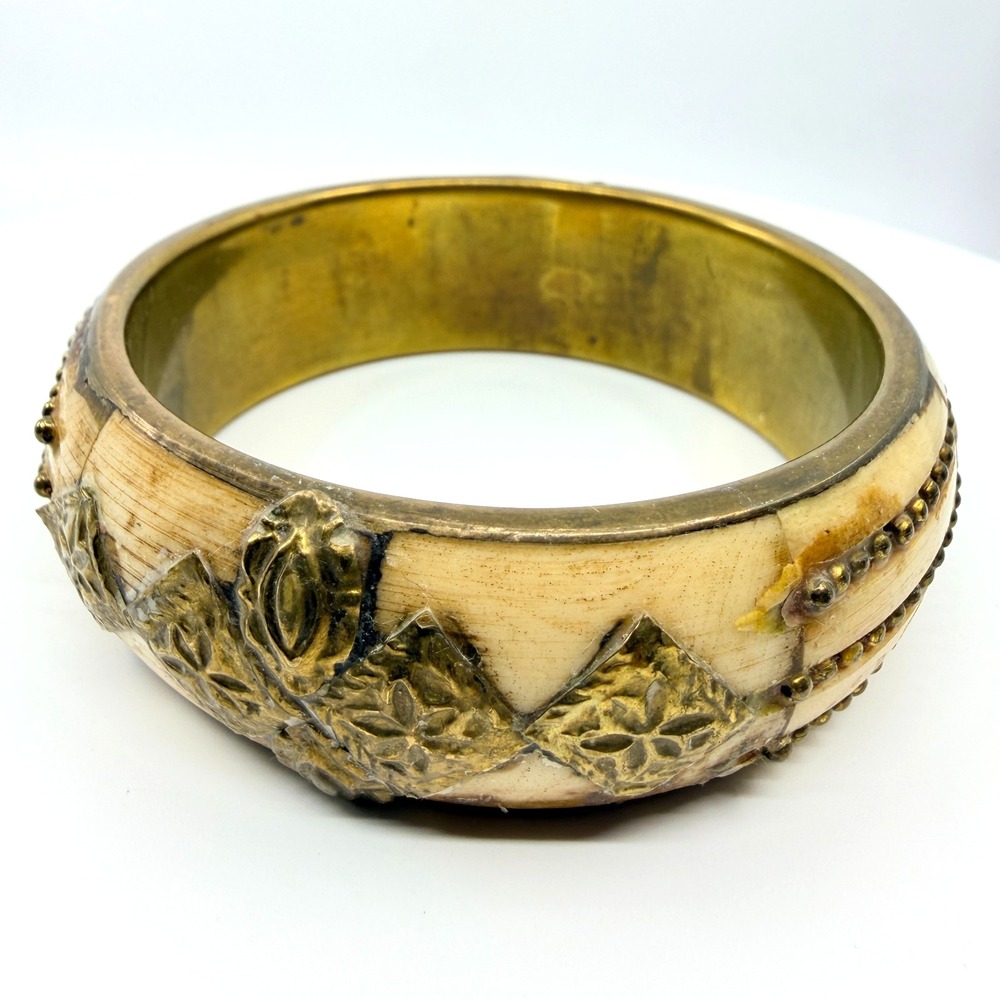 Vintage Brass Tone Faux Bone Wide Bangle Bracelet Ethnic Cream Boho Floral